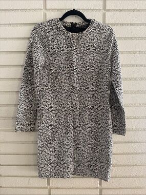 Banana Republic Black & White Patterned Long Sleeve Sheath Dress 8